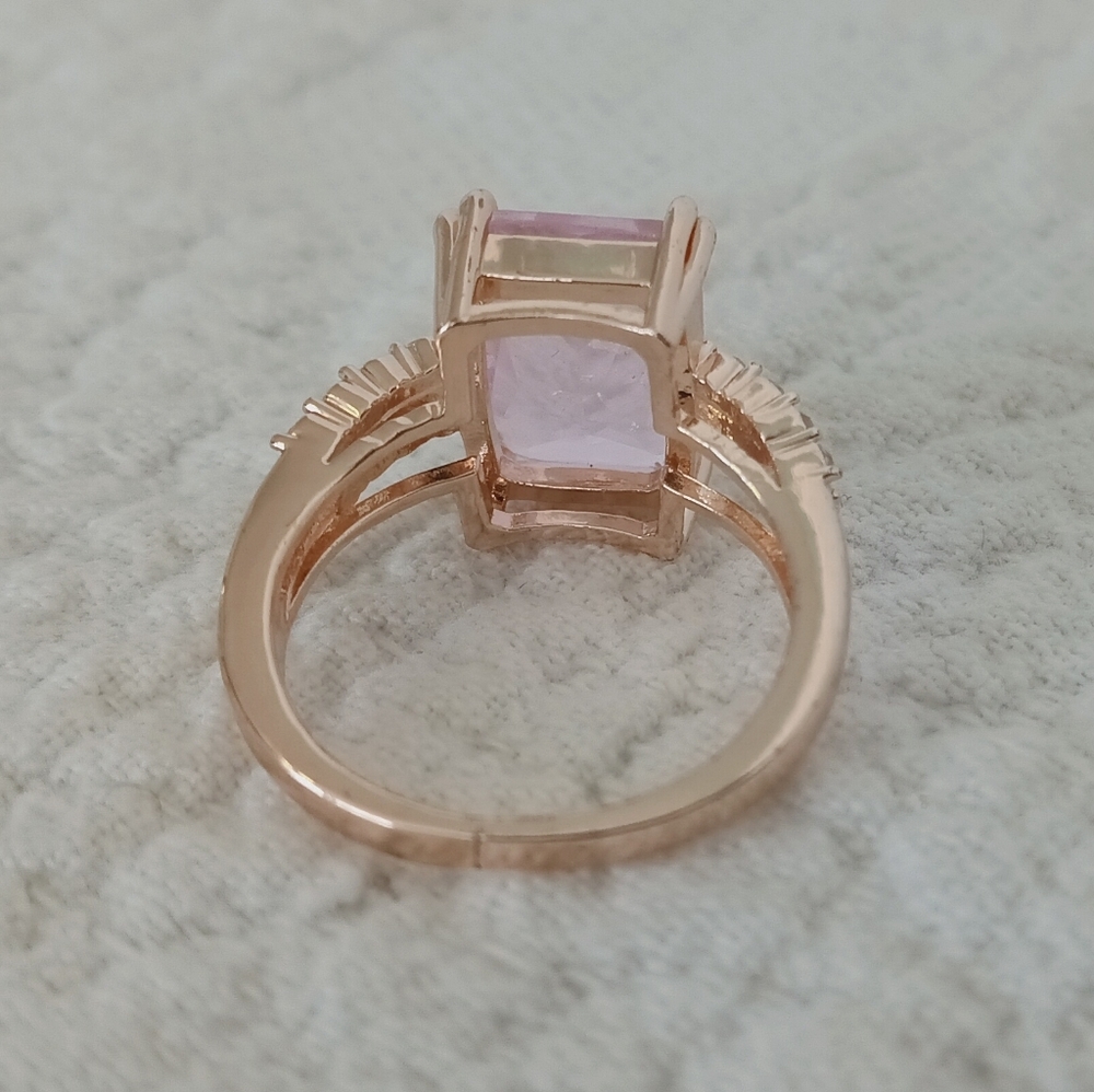 Radiant Cut Morganite Pink Simulated Gemstone Rose Gold Ring Princess Barbie 9 - Picture 6 of 7